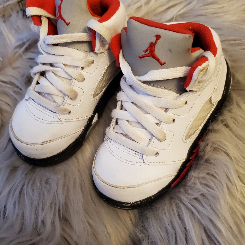 Jordan 5 "Fire Red 2020"